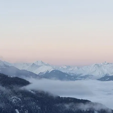 Le 1954 La Rosiere Apartman *